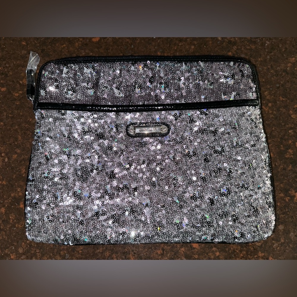 NWOT Nine West Sequin Tablet Sleeve